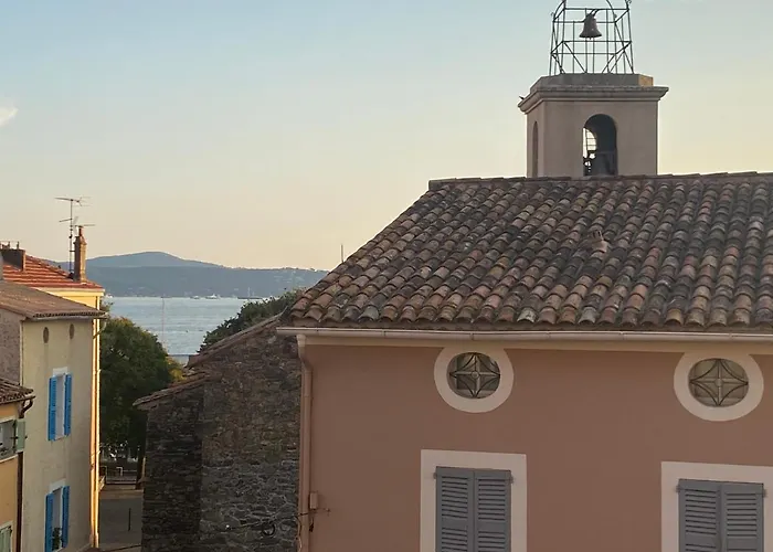 Lumineux T3 Avec Vue Dans Le Centre Historique Apartamento Sainte-Maxime